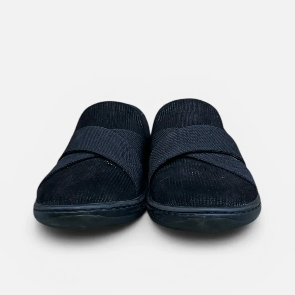 Born Banshee Slip-on Ribbed Comfort Loafer in Black Size 9